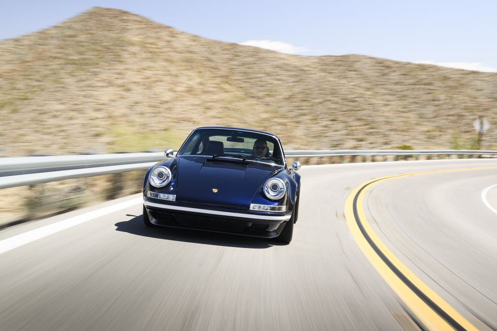 Midnight Blue Coupé, a Porsche 911 (964) reimagined by Theon Design, photograph 2