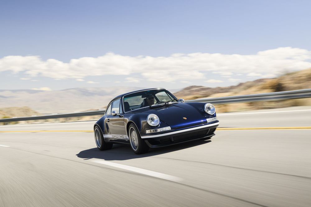 Midnight Blue Coupé, a Porsche 911 (964) reimagined by Theon Design, photograph 3