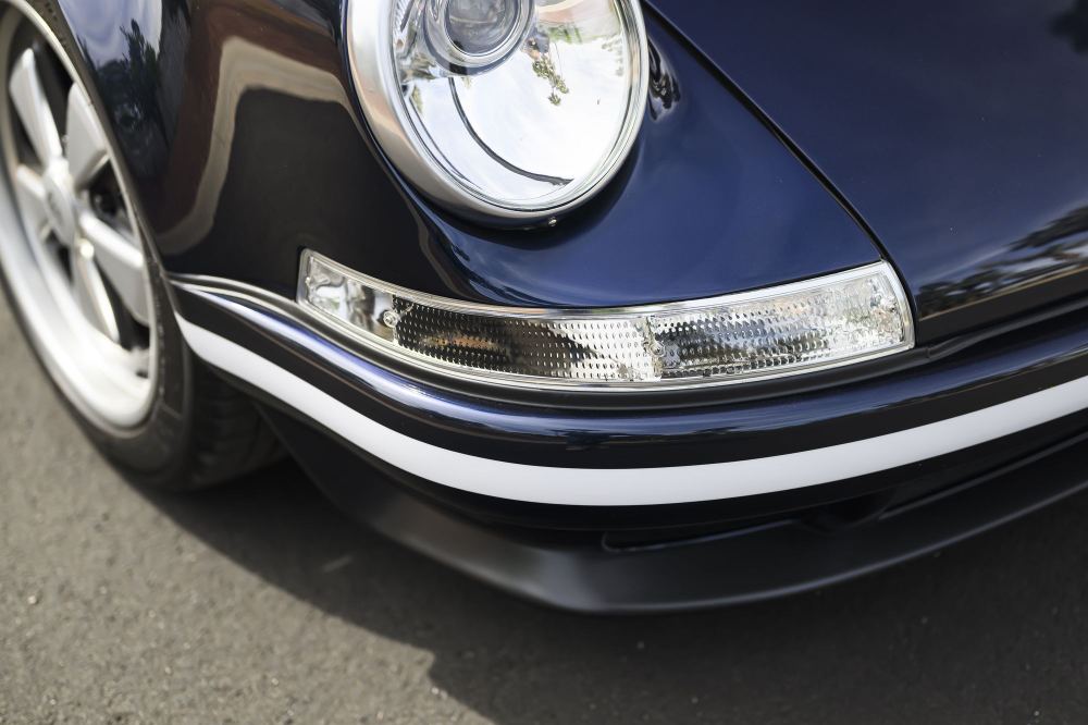 Midnight Blue Coupé, a Porsche 911 (964) reimagined by Theon Design, photograph 28