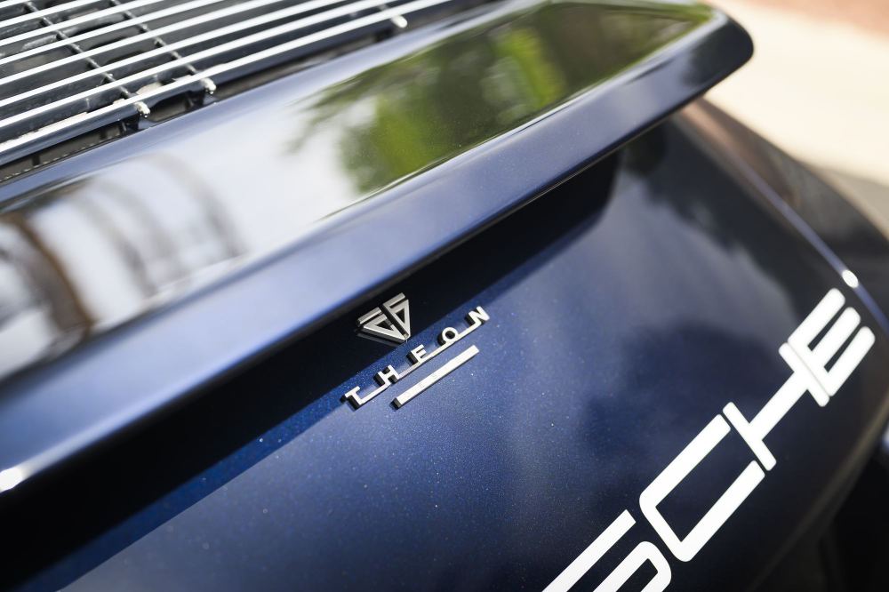 Midnight Blue Coupé, a Porsche 911 (964) reimagined by Theon Design, photograph 35