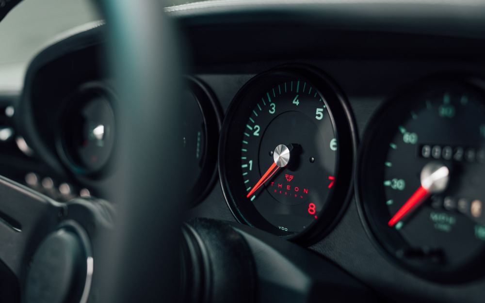 Pale Blue Targa, a Porsche 911 (964) reimagined by Theon Design, photograph 31