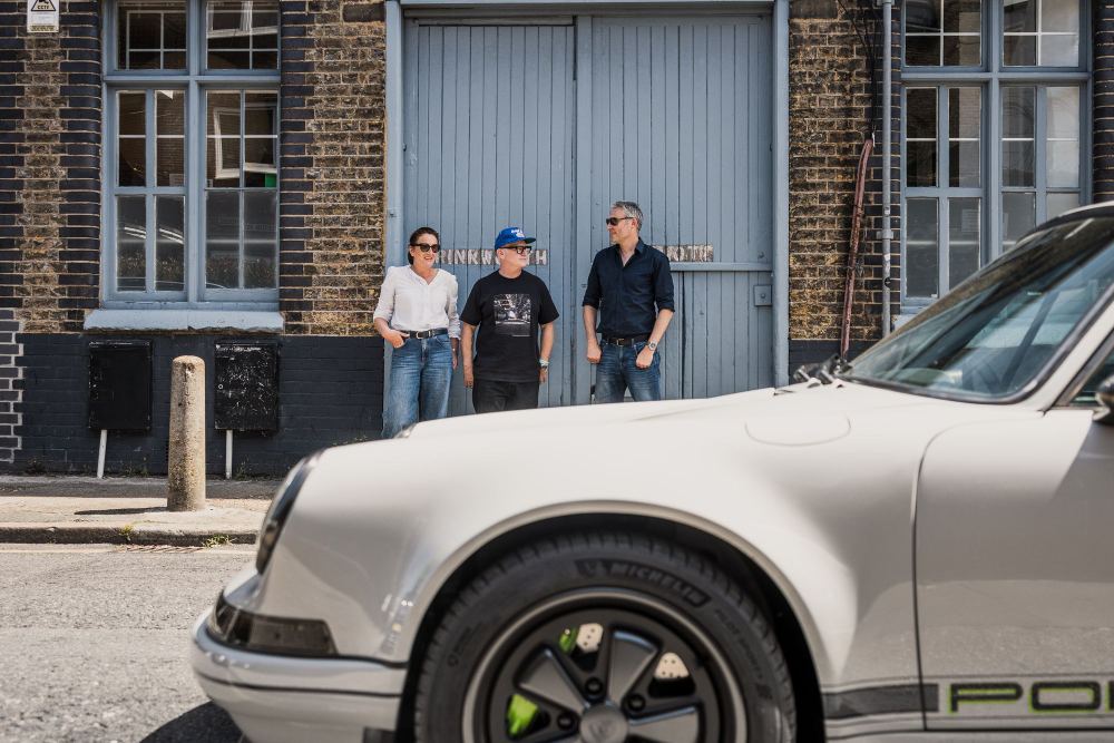 White Coupé, a Porsche 911 (964) reimagined by Theon Design, photograph 8