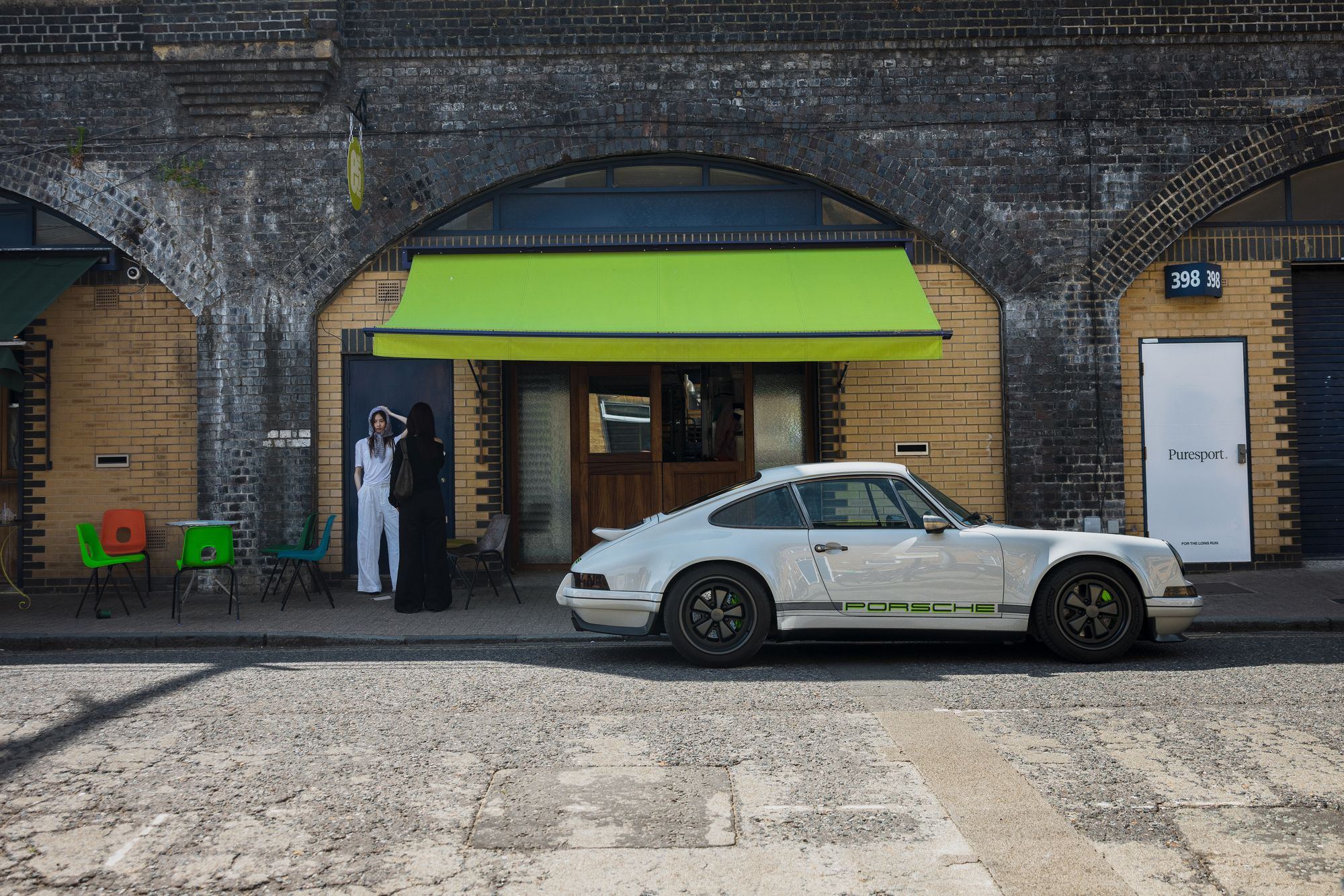 White Coupé, a Porsche 911 (964) reimagined by Theon Design