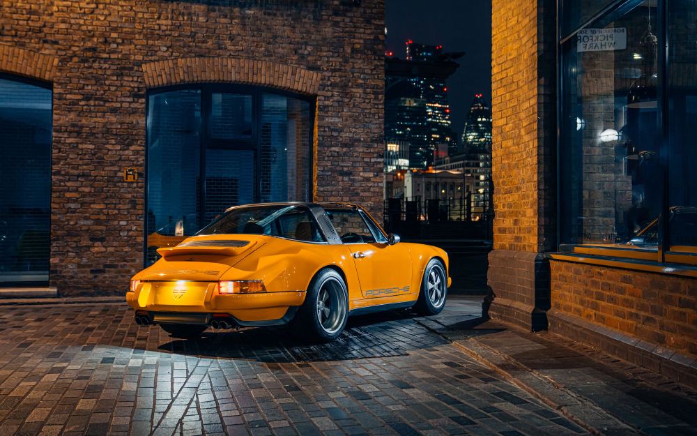 Yellow Targa, a Porsche 911 (964) reimagined by Theon Design, photograph 1