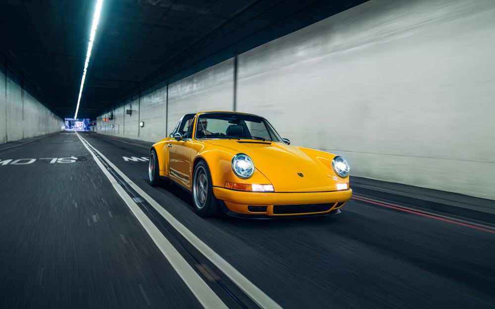 Yellow Targa, a Porsche 911 (964) reimagined by Theon Design, photograph 9