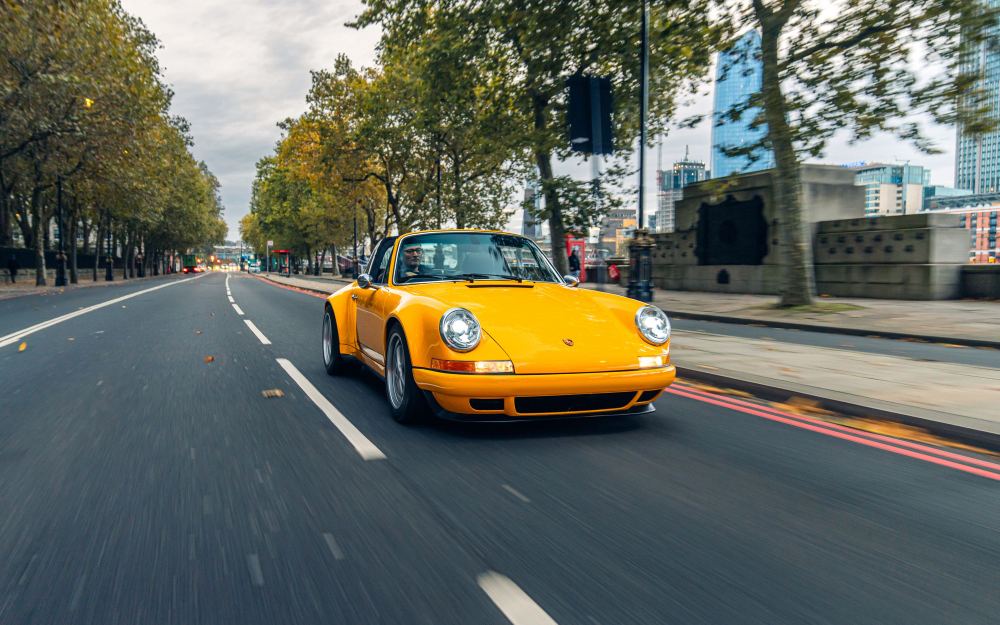 Yellow Targa, a Porsche 911 (964) reimagined by Theon Design, photograph 10